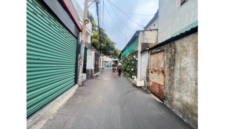 Bán gấp nhà Linh Đông ngay đường Tô Ngọc Vân giá nhỉnh 4 tỷ